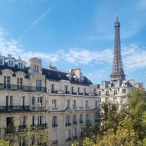 Hotell Eiffel Kensington, Paris