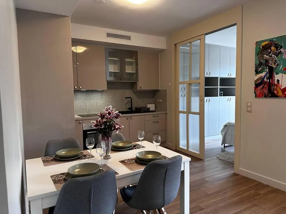 T2 Balcon 3 Mn A Pied Metro8 Et T3 Apartment Paris